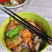 Knackiges Wok-Gemüse mit Huhn | Madame Cuisine