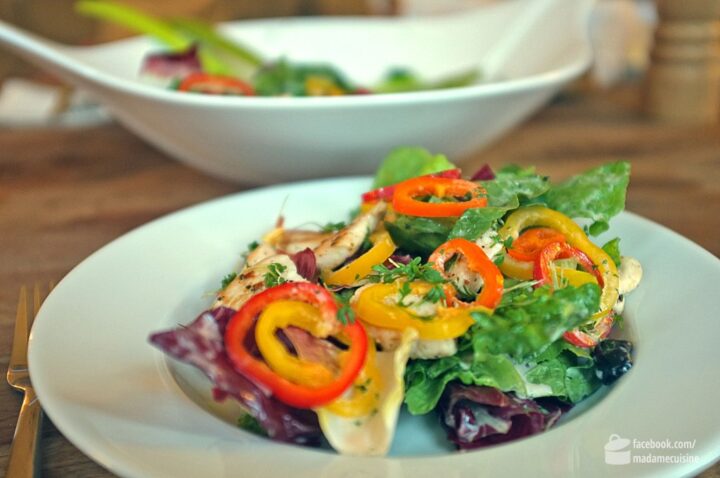 Welche Tk Pizza Hat Am Wenigsten Kalorien Bunte Salatschüssel - Madame Cuisine