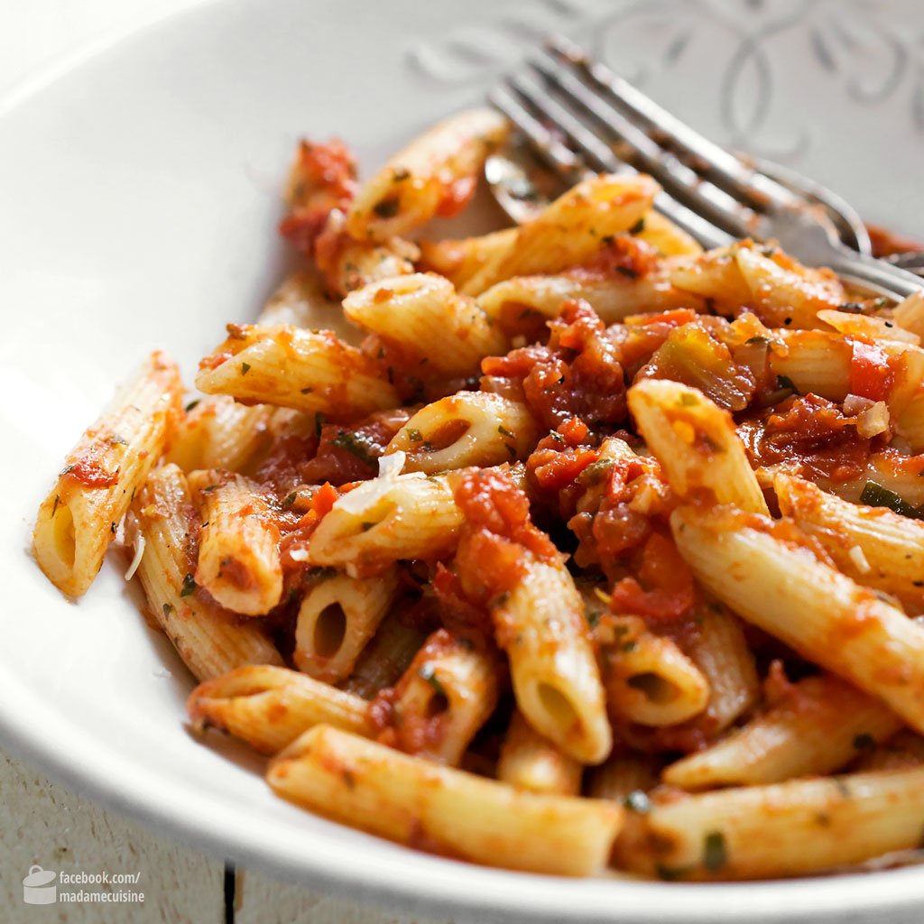 Penne all‘ Arrabbiata | Madame Cuisine Rezept