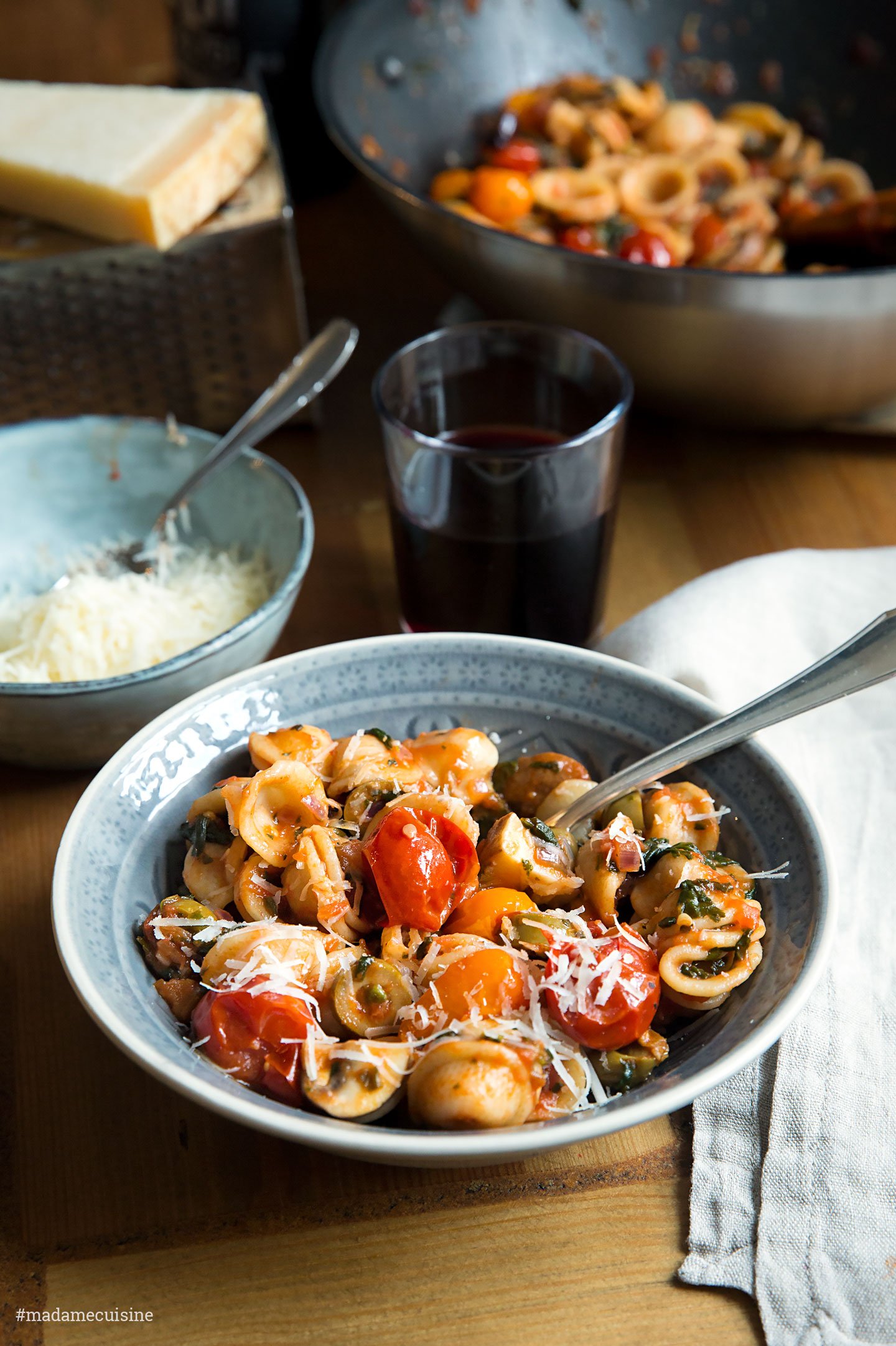 Orecchiette mit Kirschtomaten &amp; Champignons - Madame Cuisine