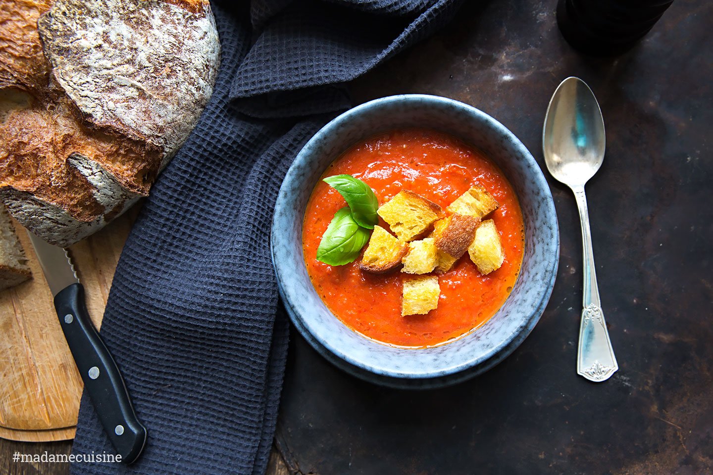 Ofengeröstete Tomatensuppe - Madame Cuisine Ofengeröstete Tomatensuppe - Madame Cuisine