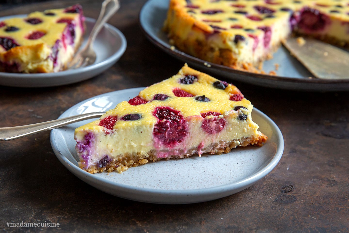 Jägertorte mit Preiselbeeren - Madame Cuisine