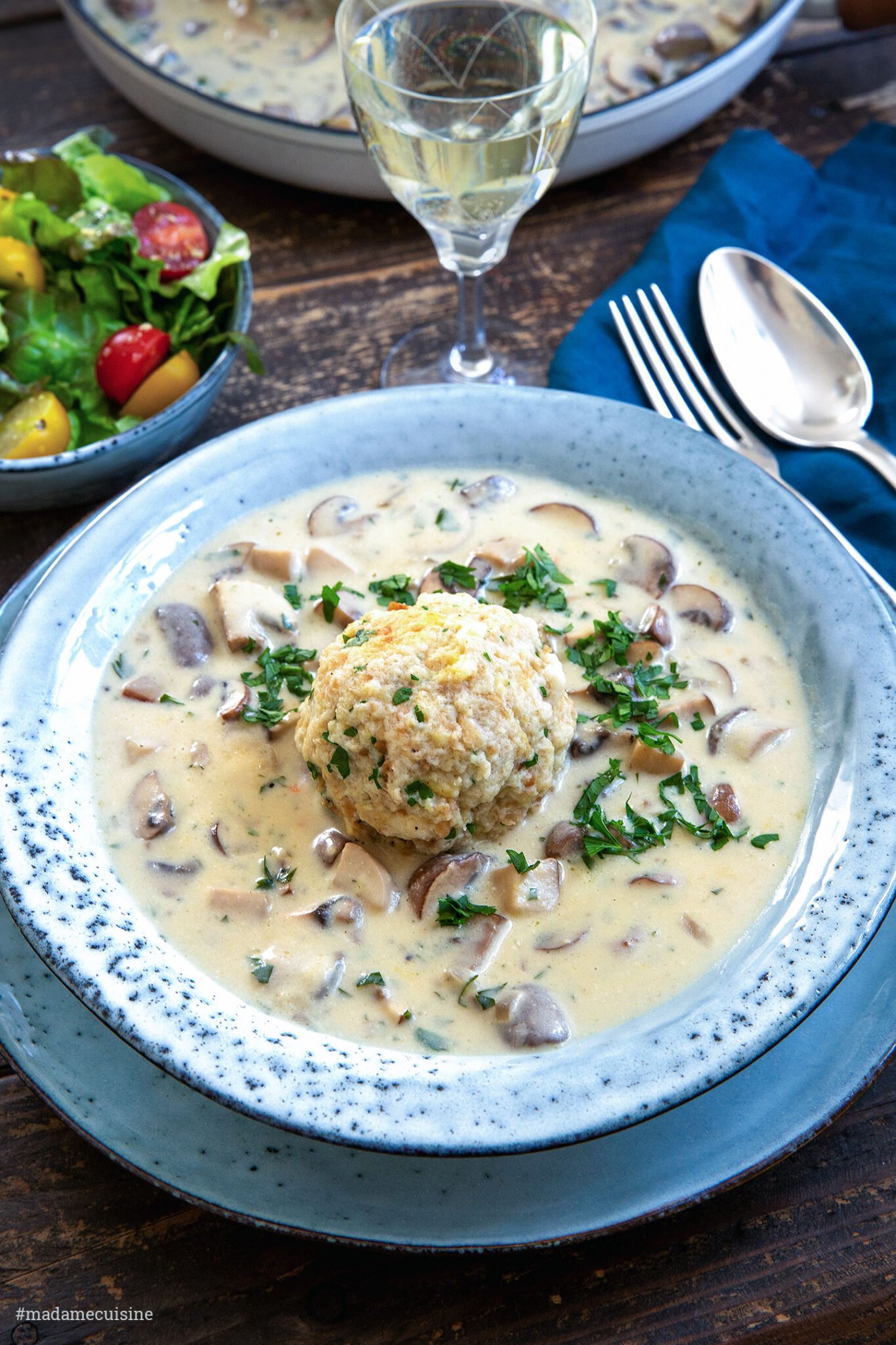 Rahmschwammerl mit Semmelknödeln - Madame Cuisine