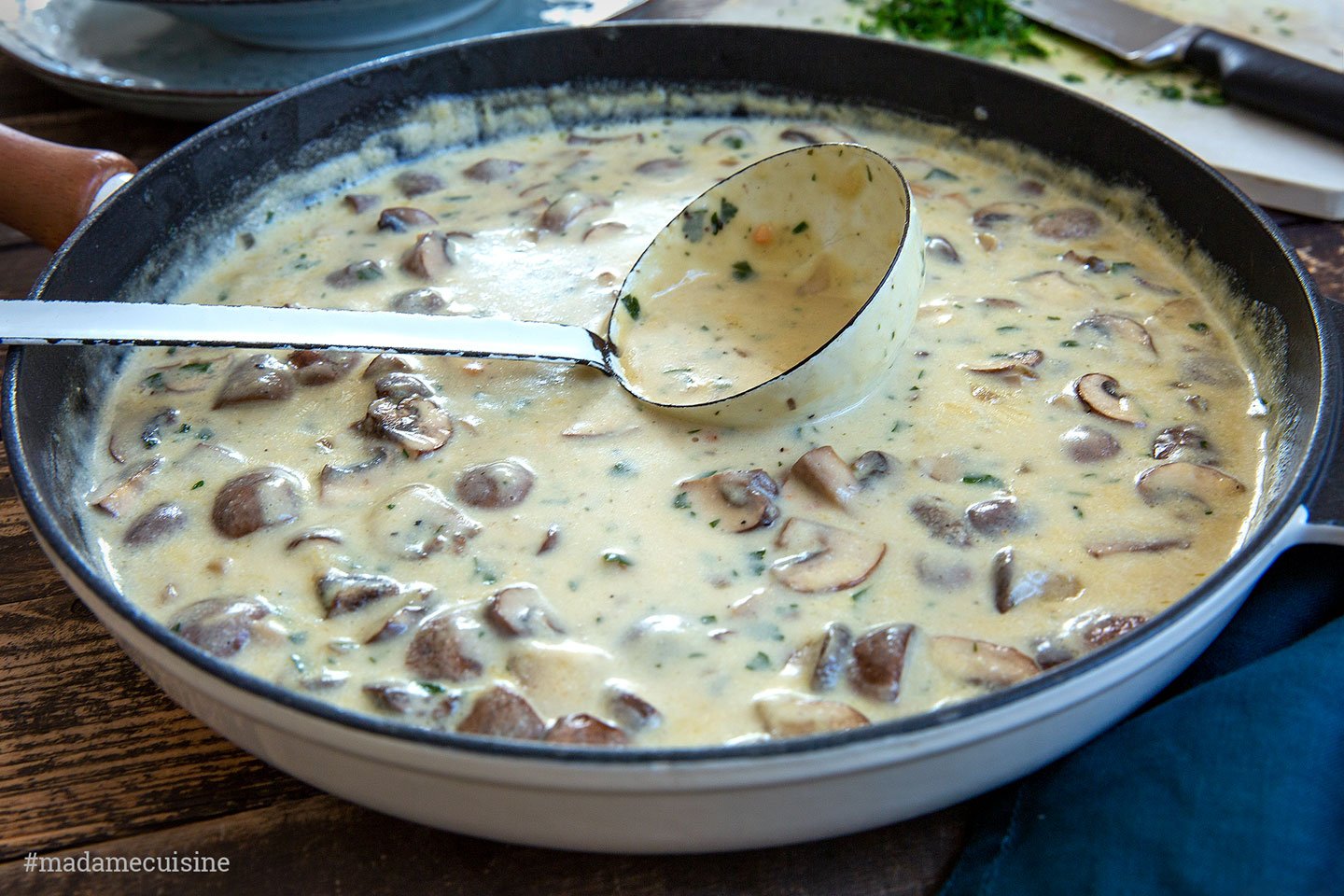 Rahmschwammerl mit Semmelknödeln - Madame Cuisine