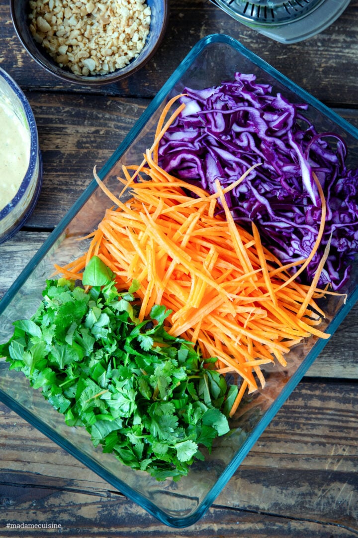 Thai-Spaghetti-Salat mit Erdnusssauce | Madame Cuisine Rezept