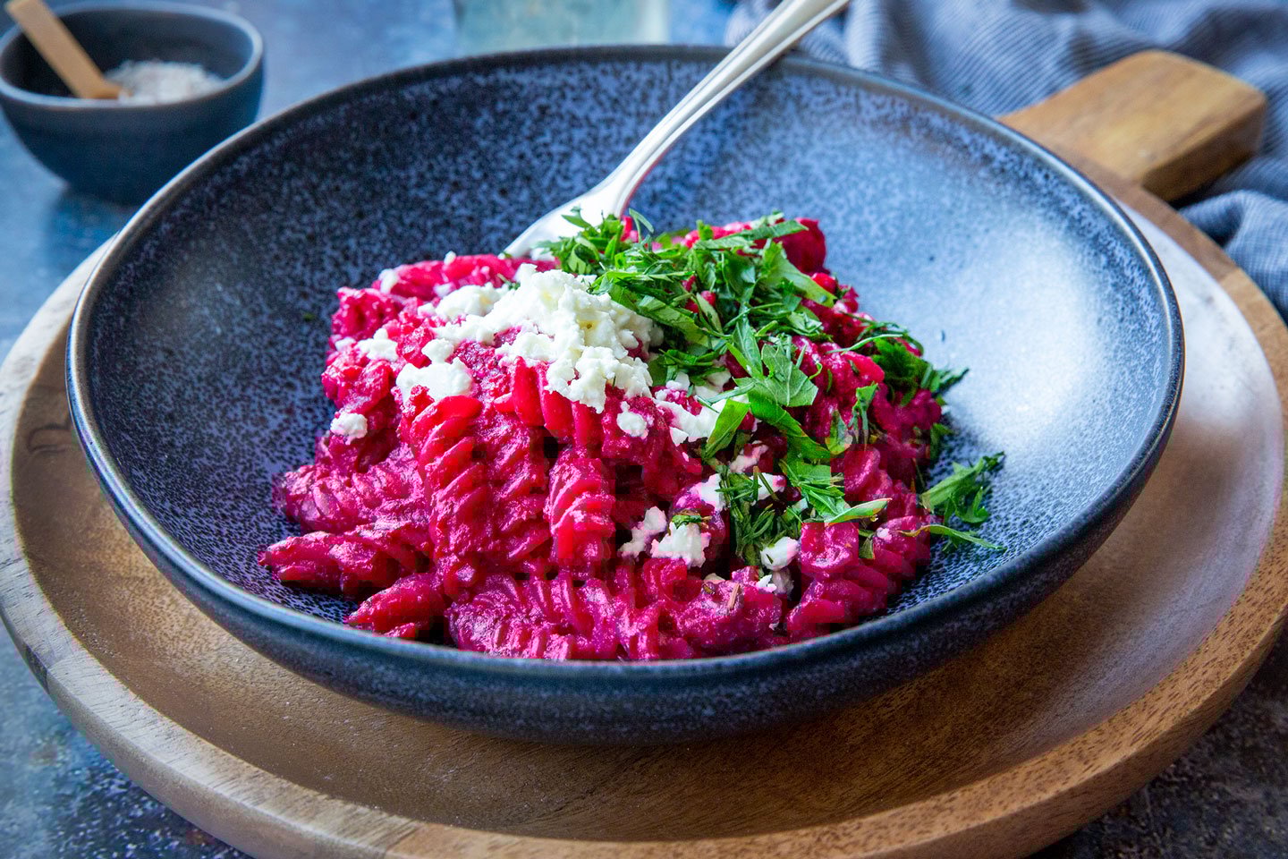 Fusilli mit Rote Bete Pesto - Madame Cuisine Fusilli mit Rote Bete Pesto - Madame Cuisine