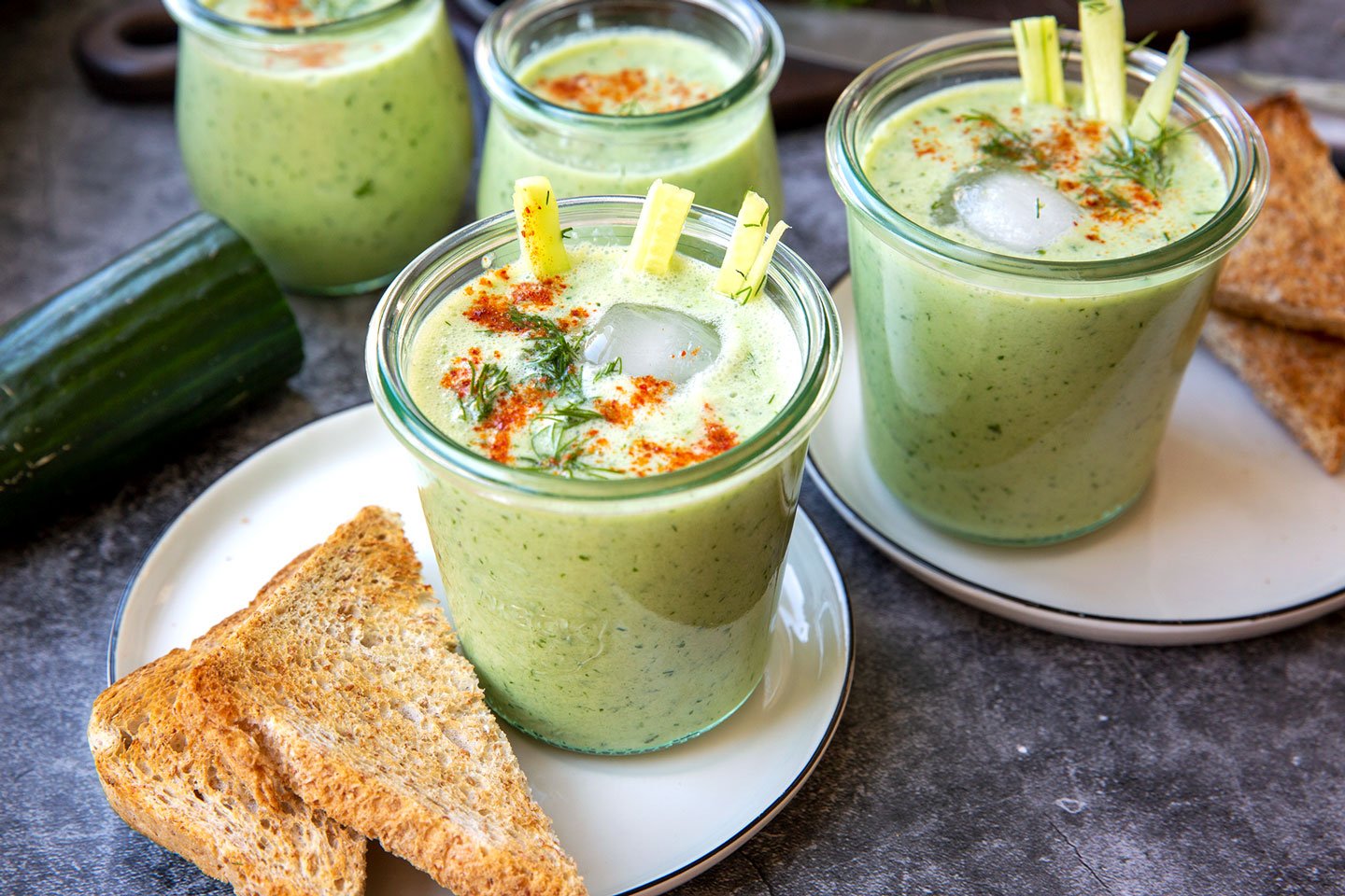 Kalte Gurkensuppe mit Joghurt und Dill - Madame Cuisine