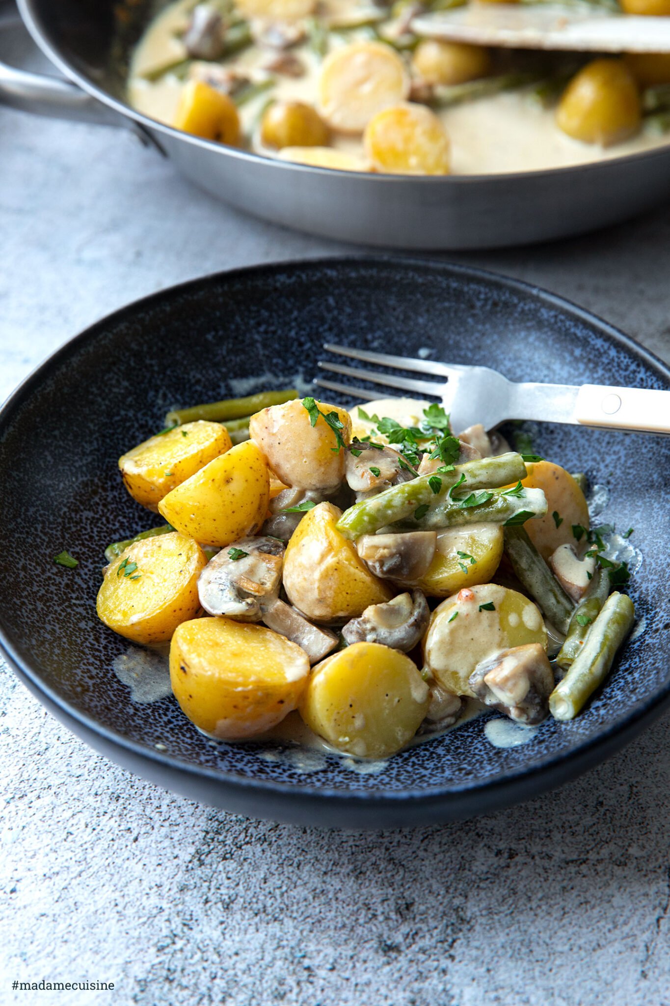 Kartoffel-Pilz-Pfanne mit Bohnen - Madame Cuisine