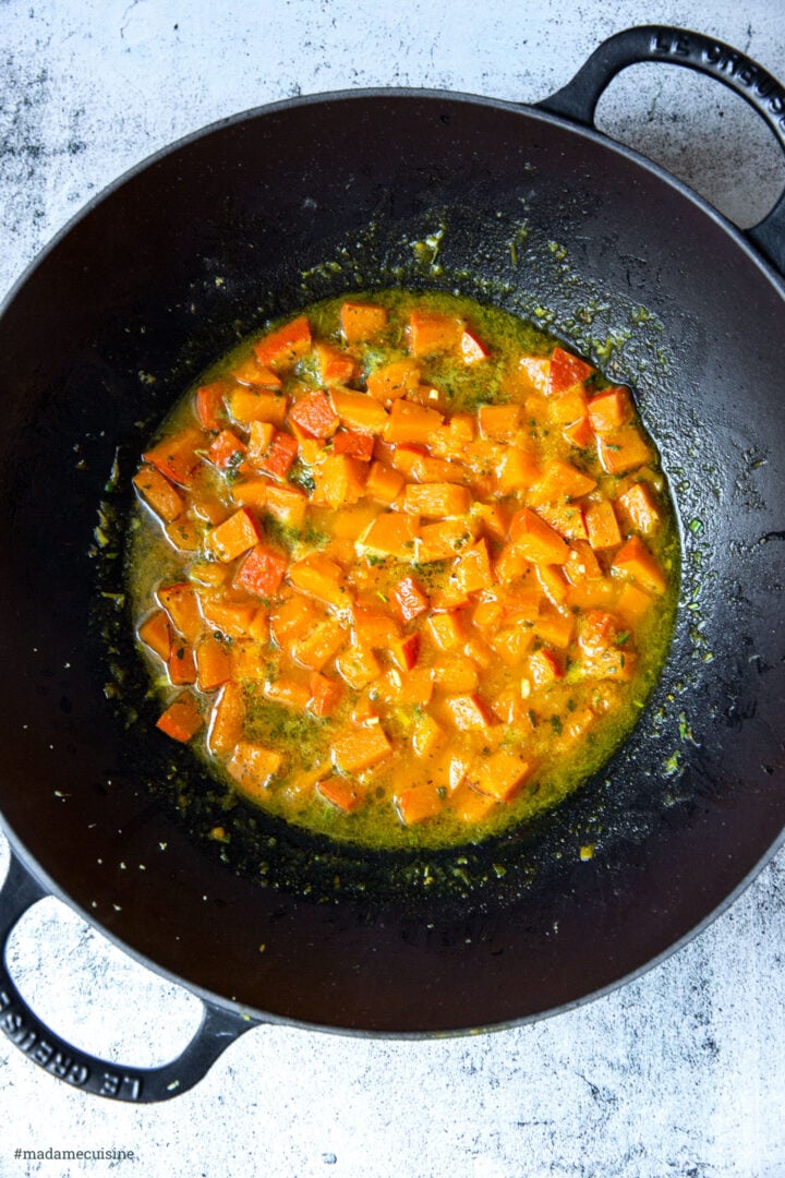 Pasta mit Kürbis-Ragout - Madame Cuisine