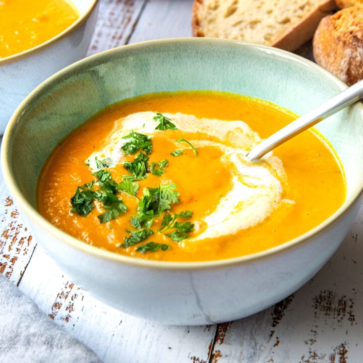 Karottensuppe mit Ingwer und Kokosmilch - Madame Cuisine Karottensuppe mit Ingwer und Kokosmilch - Madame Cuisine