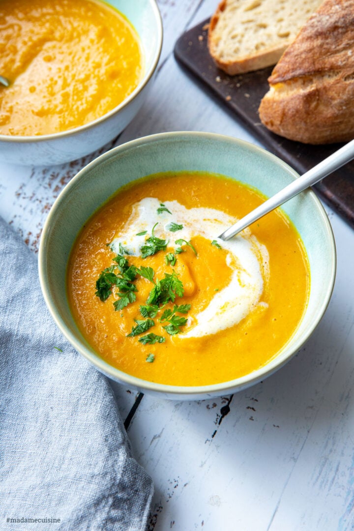 Karottensuppe mit Ingwer und Kokosmilch - Madame Cuisine