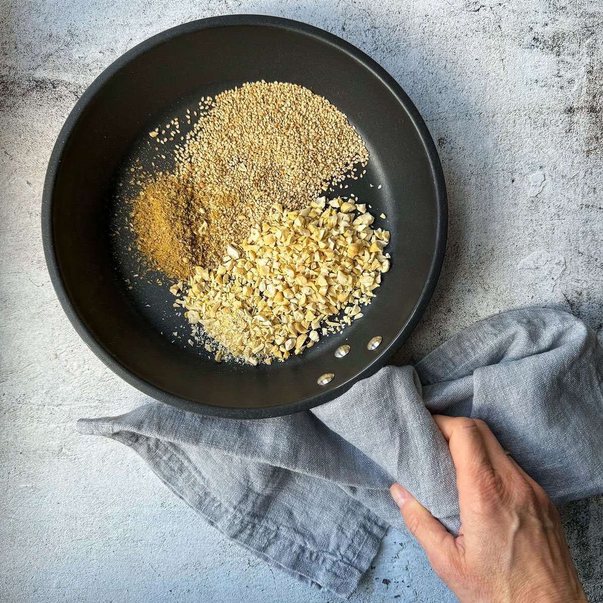 Dukkah - orientalische Gewürzmischung - Madame Cuisine