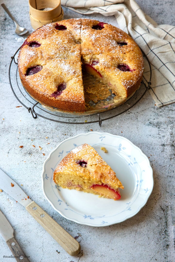 Schneller Pflaumenkuchen mit Rührteig - Madame Cuisine