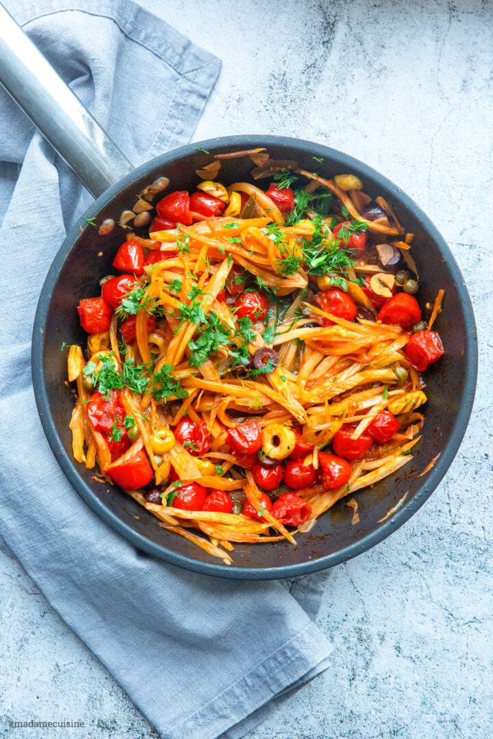 Pasta Mit Fenchel Und Tomaten