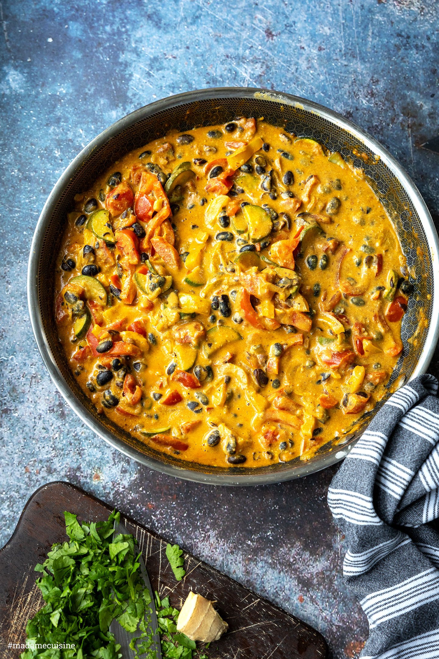 Gemüse-Curry mit schwarzen Bohnen | Madame Cuisine Rezept