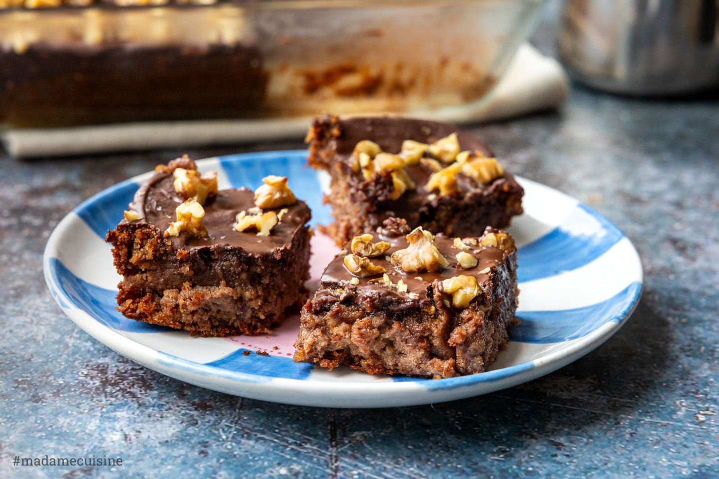 Dattel-Mandel-Brownies - Madame Cuisine