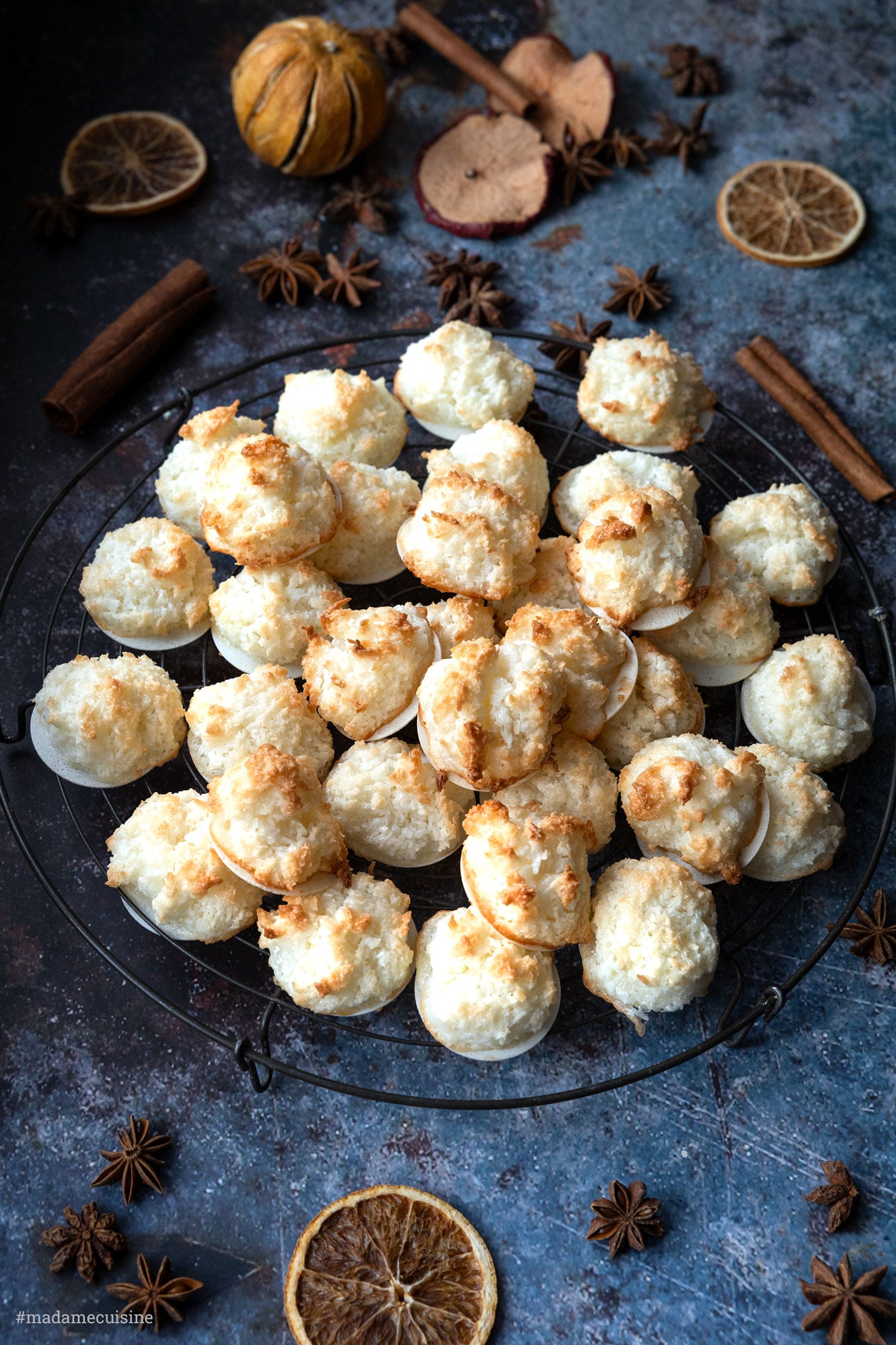 Saftige Kokosmakronen aus vier Zutaten | Madame Cuisine Rezept