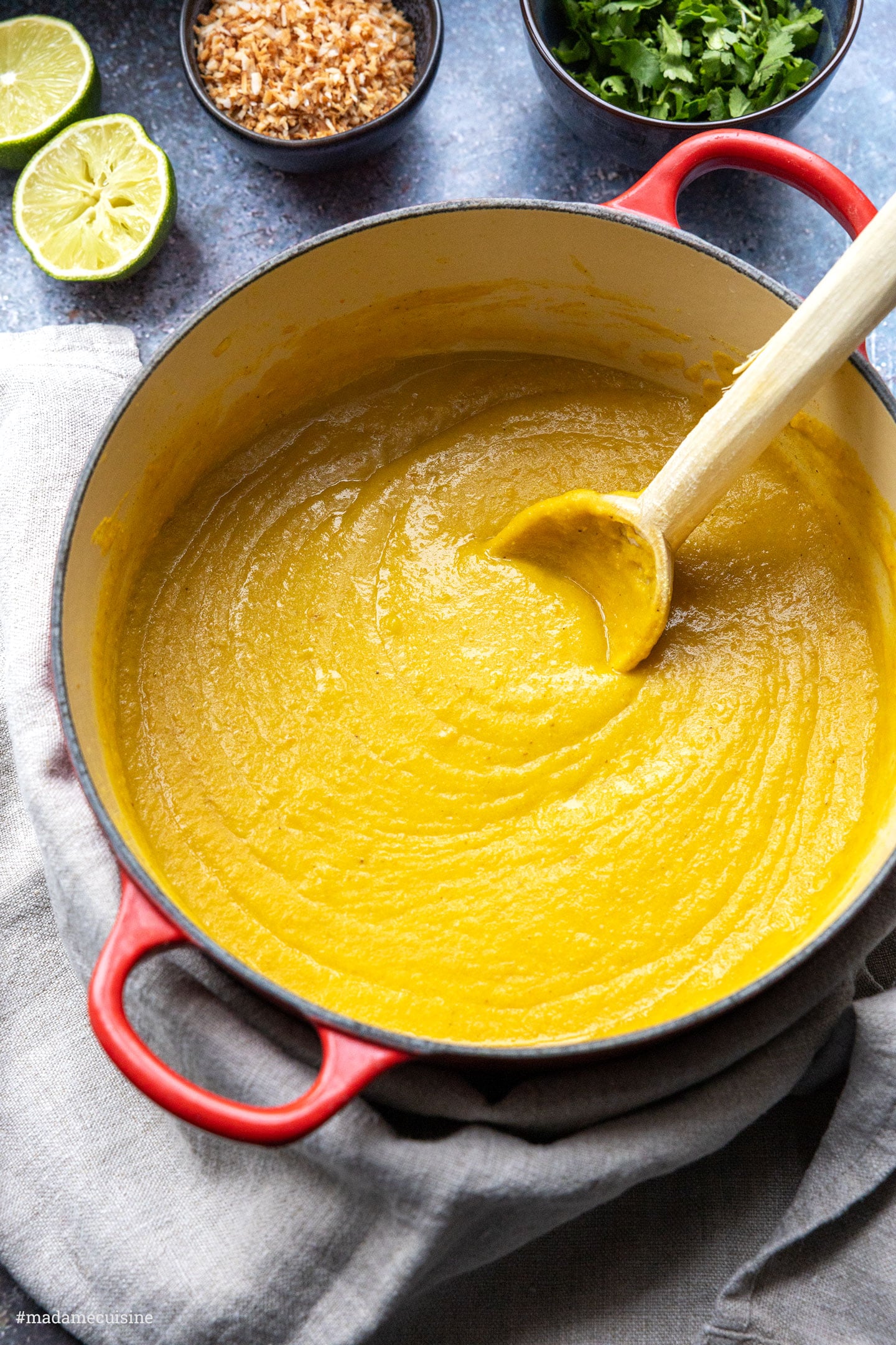 Mulligatawny Suppe – bekannt aus Dinner for One | Madame Cuisine Rezept