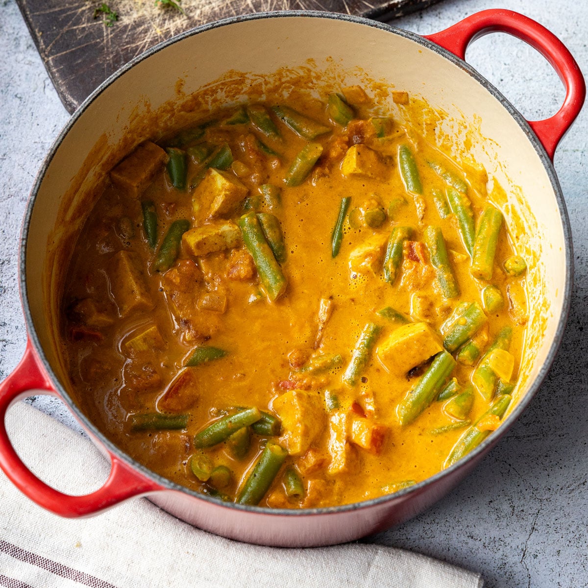 Tofu-Curry mit grünen Bohnen