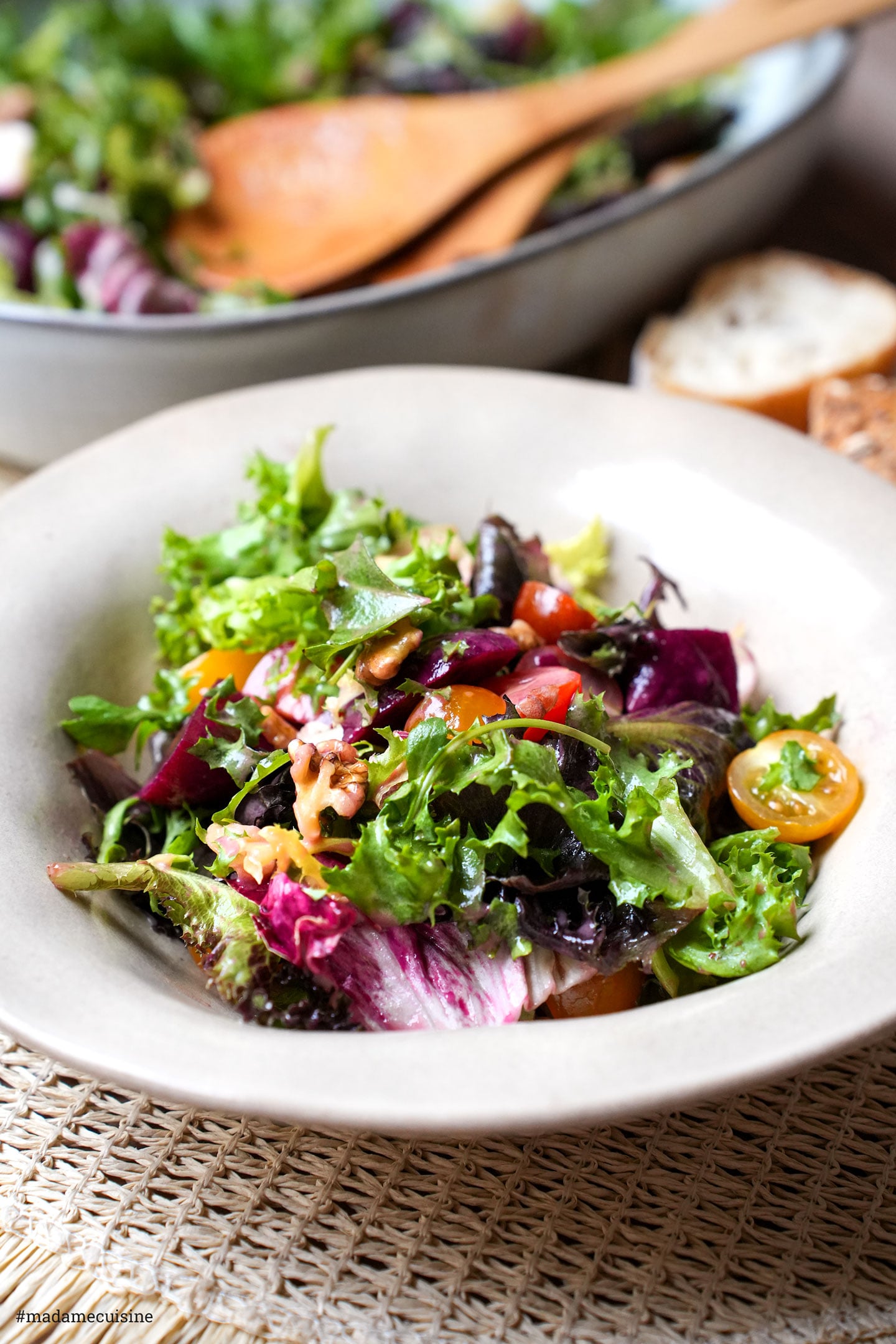 Das Dressing passt zum grünen gemischten Salat, aber auch zu vielen anderen Salaten