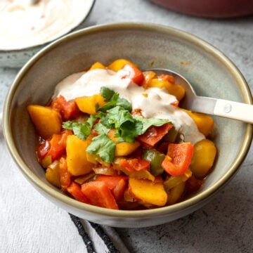 Kartoffel-Paprika-Curry nach Jalfrezi-Art (vegetarisch)
