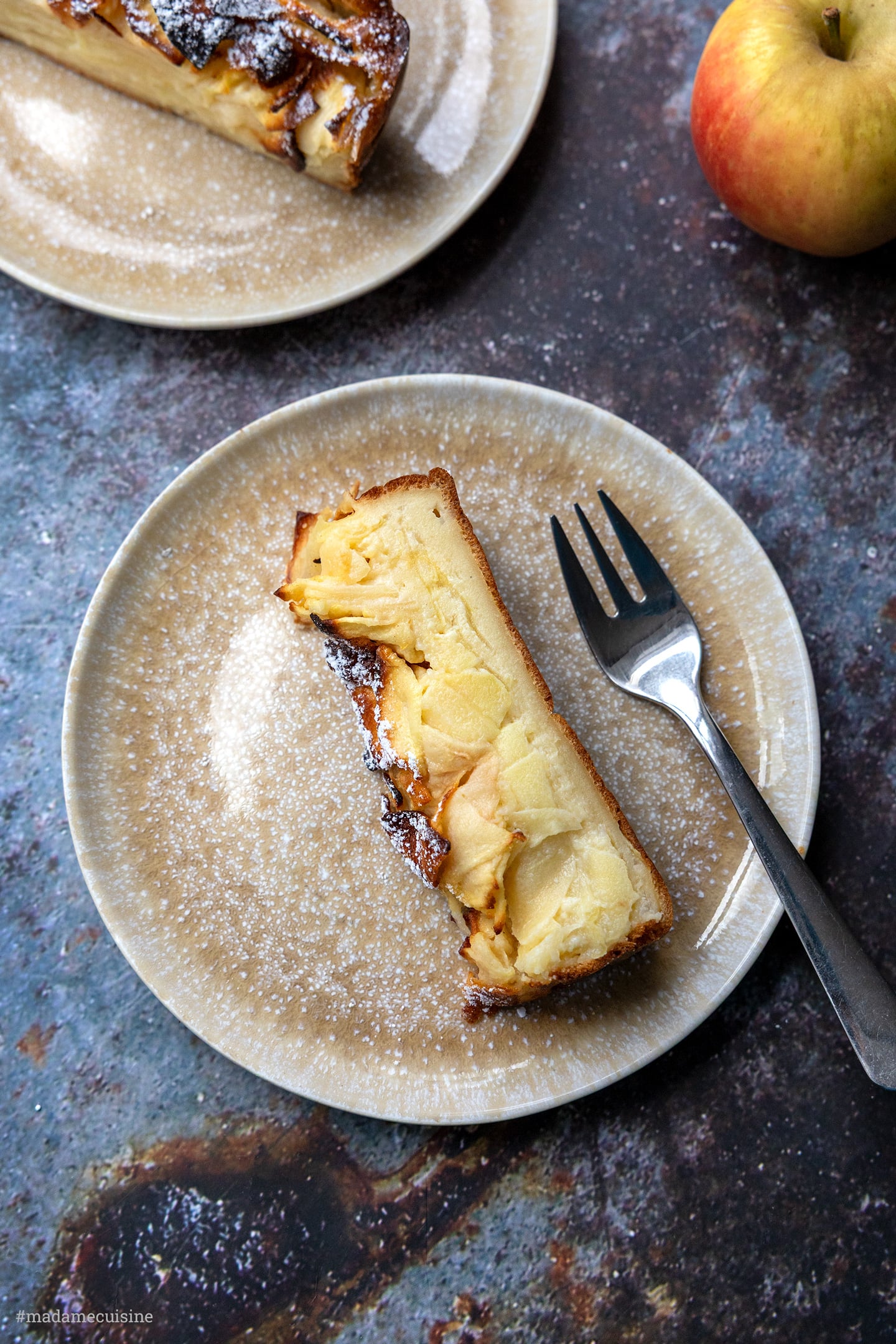 Gâteau invisible: viel Apfel, kaum Teig, ein Schuss Grand Marnier